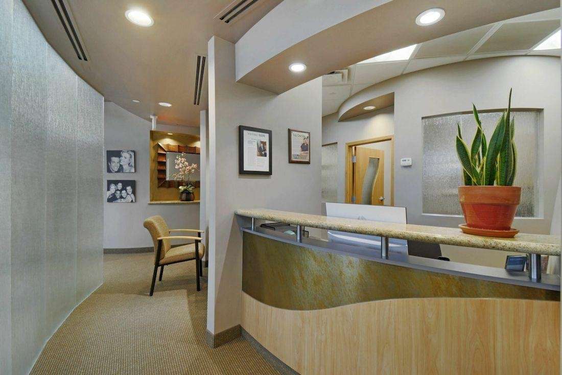 Business checkout area of scottsdale cosmetic dentistry