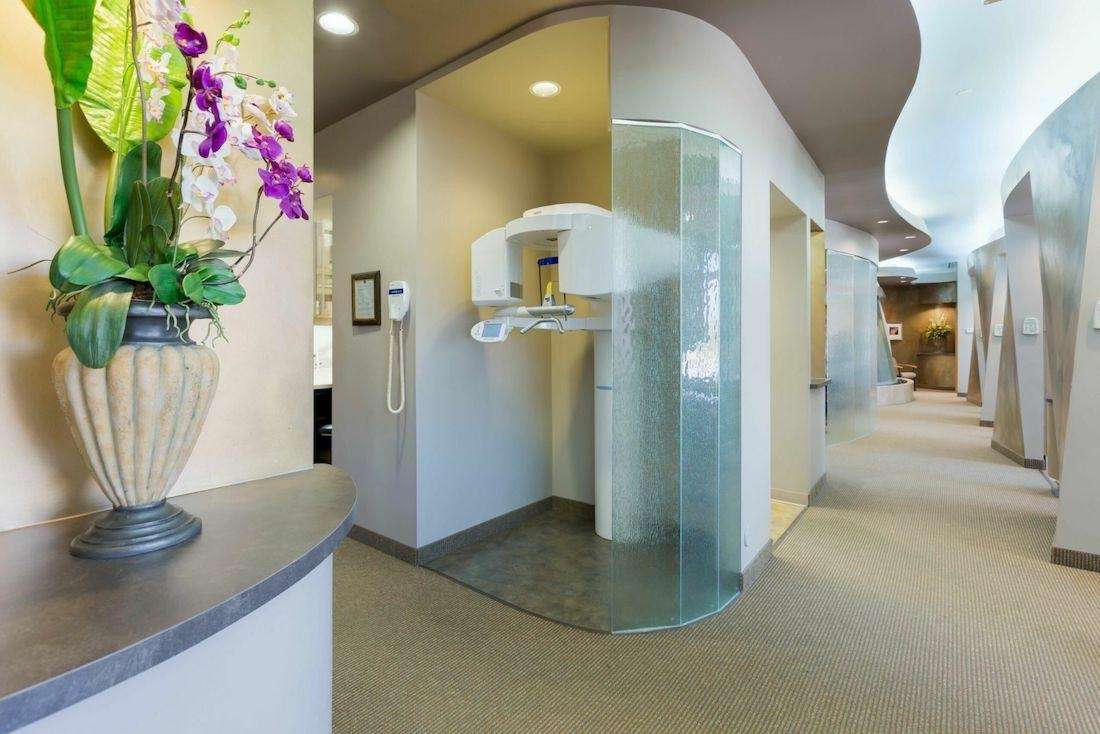 View of Galileos 3D CT scanner at scottsdale cosmetic dentistry